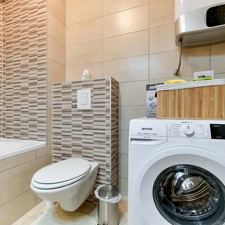 Apartment Modern For 2025' Vacation In *