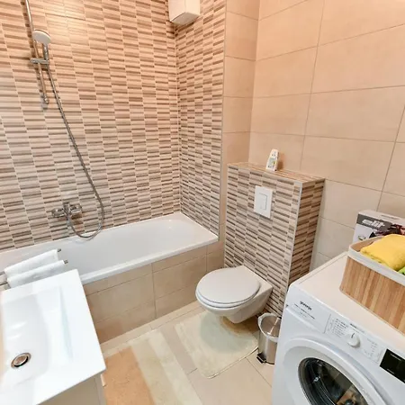 Modern For 2025' Vacation In Apartament *