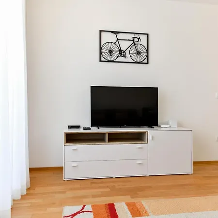 Modern For 2025' Vacation In Apartment Zadar